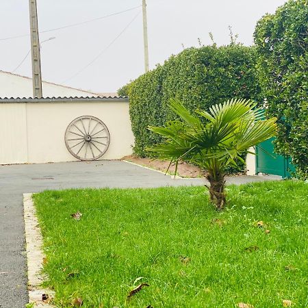 Maison De Campagne Chez Trabou Et Loulou 20 Min De La Rochelle Aigrefeuille-dʼAunis 외부 사진